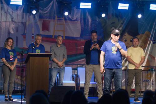 Abertura-Feira-do-Livro-Thayson-Machado-3