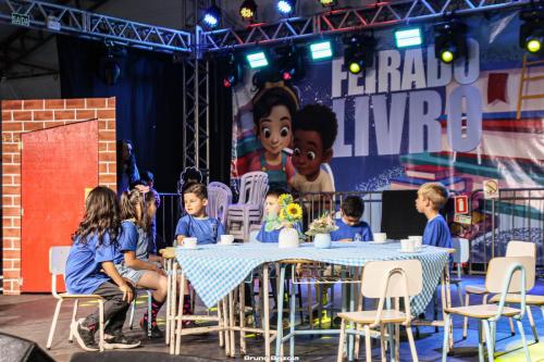 Apresentacao-escolar-Bruno-Brizola