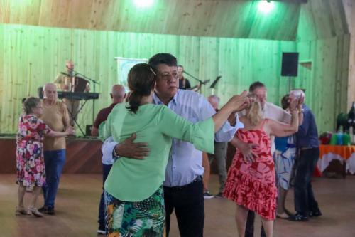 BAILE-TERCEIRA-IDADE-80